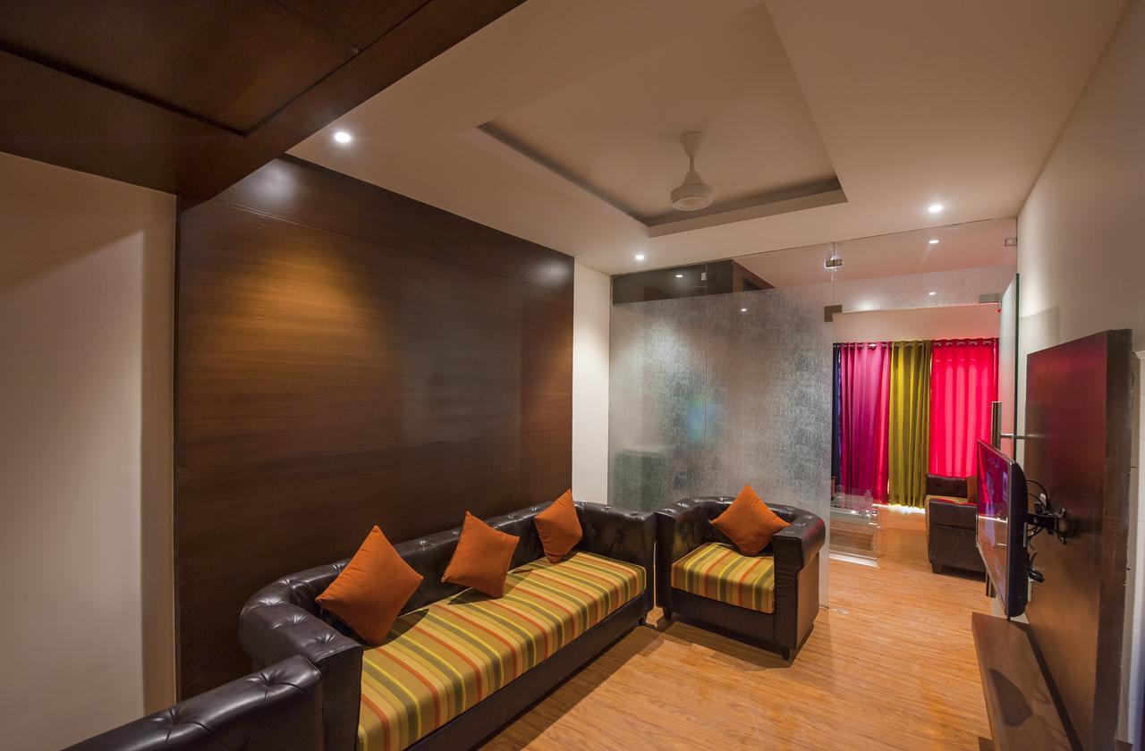 Hotel Atharva Ujjain Exterior foto