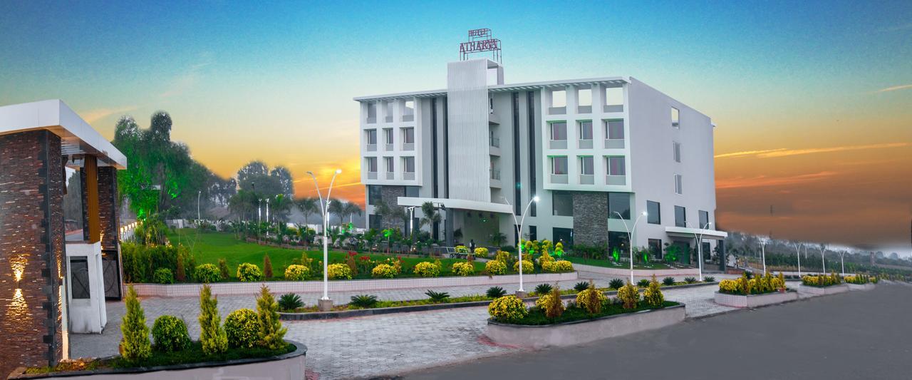 Hotel Atharva Ujjain Exterior foto